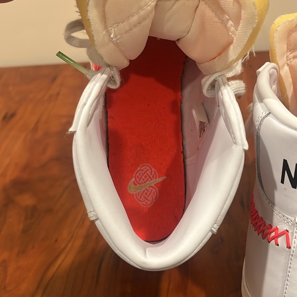 NIKE Blazers - Picture 7 of 8